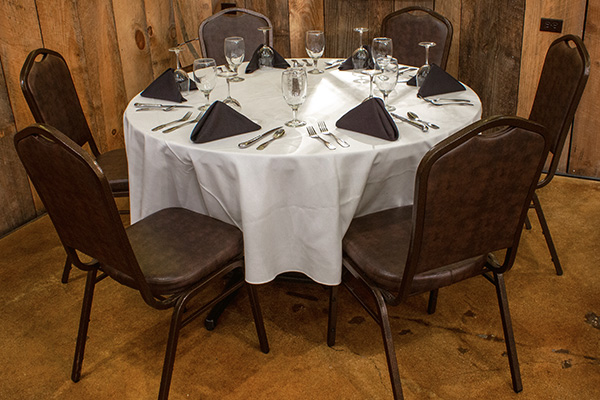 Bistro 6-Top Table Bistro 6-Top Table