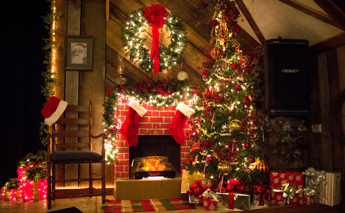 Christmas Stockings on Fireplace Christmas Stockings on Fireplace