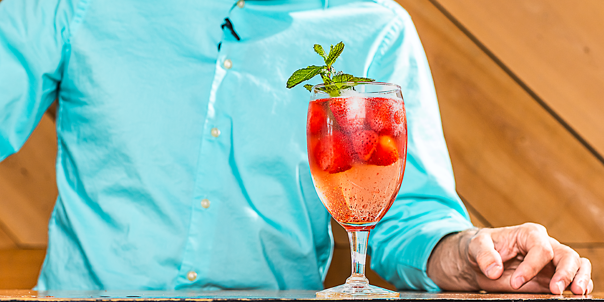 Strawberry Mint Iced Tea gets a rosé wine kick